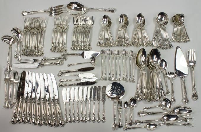 Chantilly-flatware-set-680x446